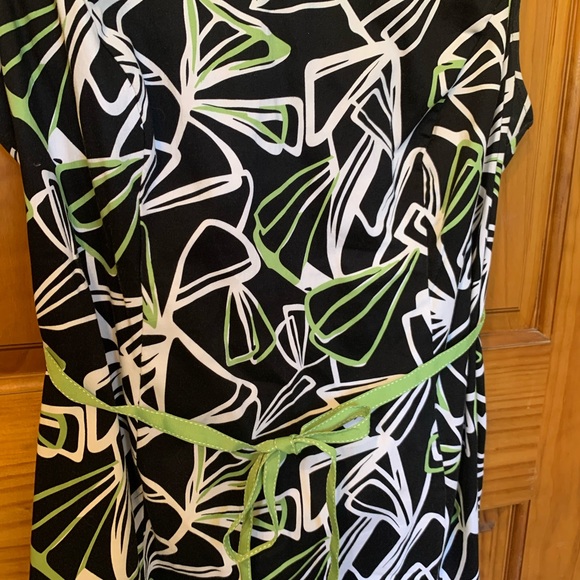 Le Bos Green patterned dress - Picture 2 of 7